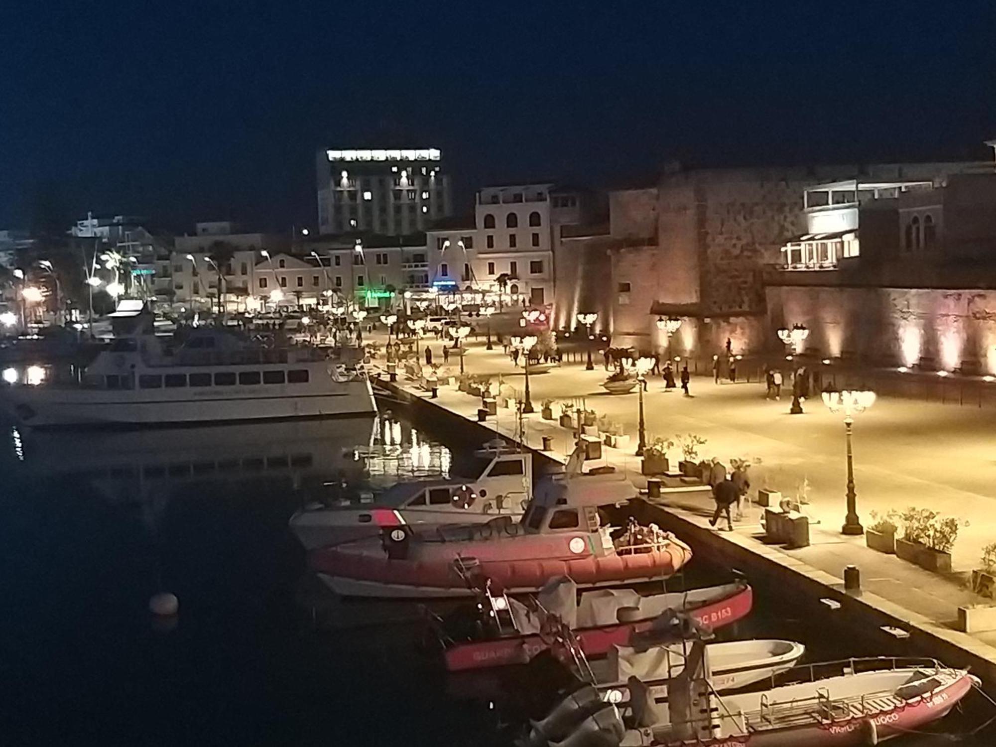 Sardinia Rooms Алгеро Екстериор снимка